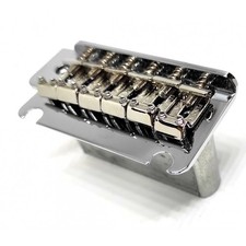 Vibrato Stratocaster Chrome