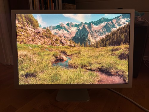 Apple cinema display - cinema,