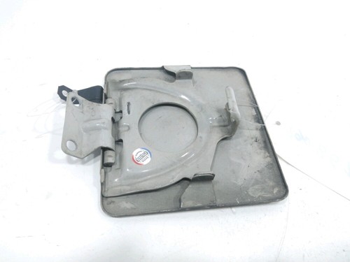 Trappe carburant mazda - a,