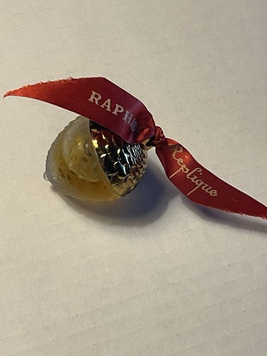 Perfume bottle lalique - perfume, raphael