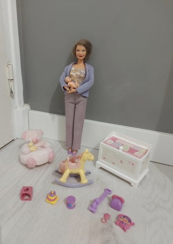 Grand mère barbie - barbie, happy