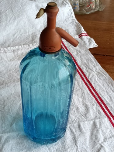 Siphon eau seltz - eau, bleu