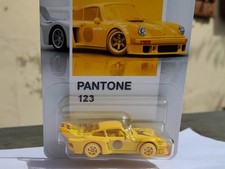 CHASE Hot Wheels PORSCHE 934/5