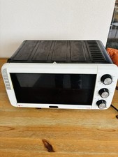 Petit four posé libre