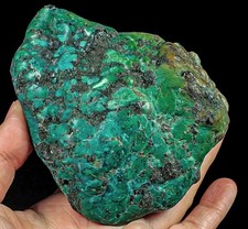 1131Ct High-hardness Spiderweb Turquoise Rough Specimen YKM7091