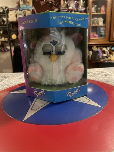 Fake furby poopi - furby,
