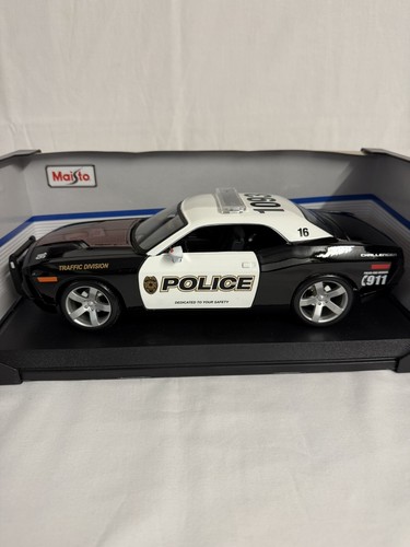 Dodge challenger police - dodge,