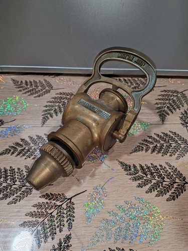 Ancienne lance incendie - lance,