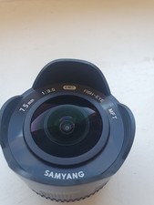 Objectif Samyang 7,5mm F3.5