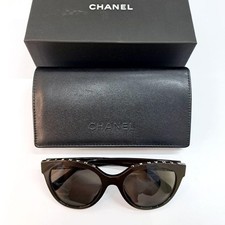 Lunettes de soleil CHANEL 5414