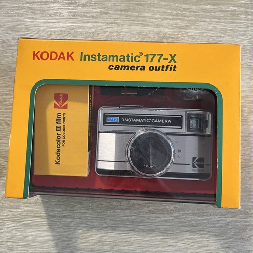Kodak instamatic 177 - instamatic, /