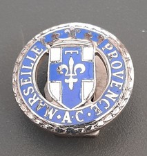 insigne Miniature Automobile