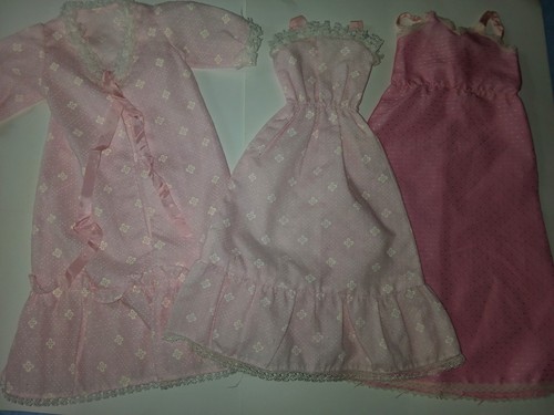 Lot vêtements poupée cathie - lot,