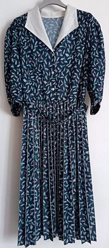Robe vintage plissée - à, col