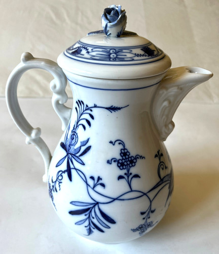 Antique meissen arrow mark - antique,