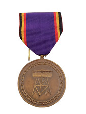 K1b/08/25 (REF26688) BELGIAN MILITARY WAR 39/45 WW2 BELGIAN medal