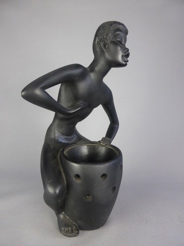 Magnifique figurine signe - magnifique, alex