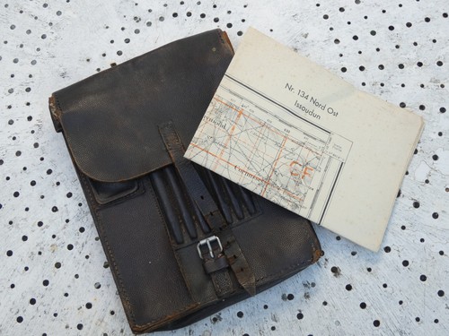 Porte carte allemand terrain