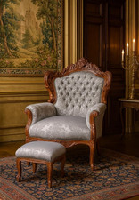 Imposant grand fauteuil avec