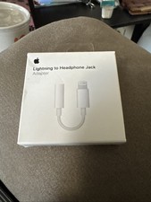 Apple MMX62AM/A 3.5mm Audio Adapter