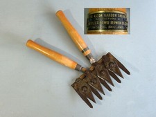 Vintage Astor Garden Shears, Flexa Lawn Mowing Co, multi blade hedge cutters