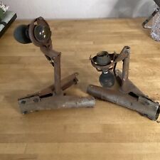 Deux Spots A Pince Lita À Restaurer Sortis De Grange 