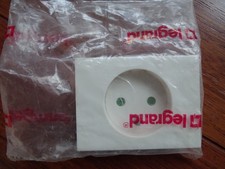 LEGRAND lot 5 enjoliveurs