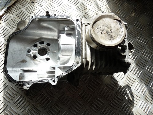 Piston cylindre culasse gcv160 - piston,
