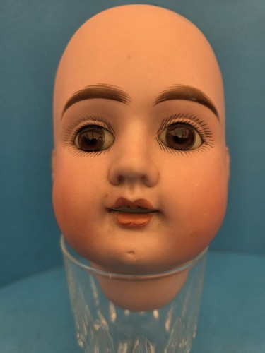 Belle tête poupée - belle,