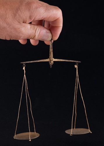 Ancienne balance - ancienne,