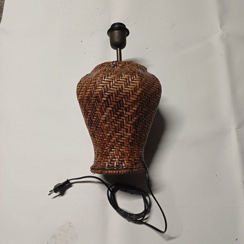 Pied lampe rotin tréssé - de,