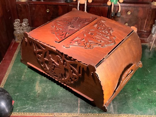 Ancien coffret couture - à,