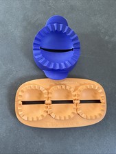 Moules À Chaussons Tupperware (3)