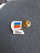 Vintage Minitel Computer Rental Capucine Park Pin's - L11 Pins