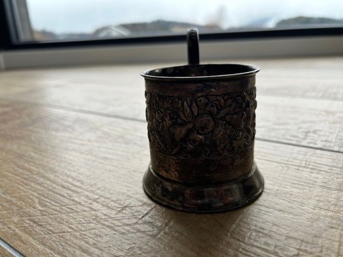 Ancien porte verre soviétique - ancien, porte-verre