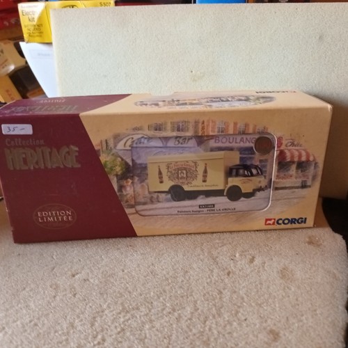 Corgi heritage ref 71008 - heritage, ex