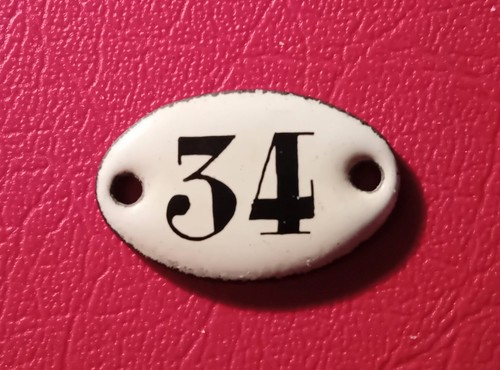Ancienne petite plaque - ancienne,