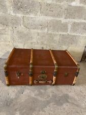 malle de voyage ancienne vintage marron bois 