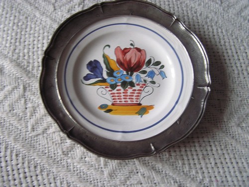 Assiette étain la - en,