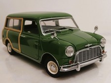 MORRIS MINI TRAVELLER Green