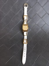montre dame GUESS