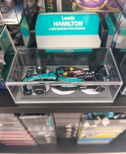 Mercedes w15 hamilton - f1,