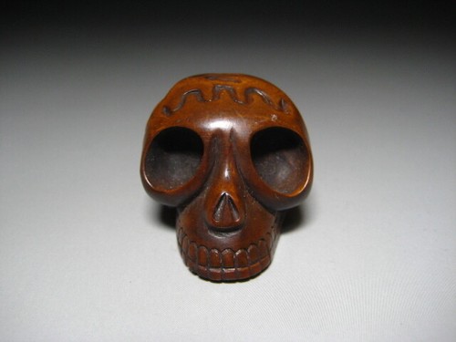 Ancien crâne japonais netsuke - crâne,
