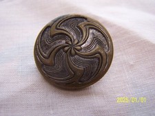 Bouton ancien en métal couleur bronze.  Art Déco.  N°719