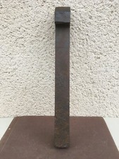 Ancien gros sabot de portail /