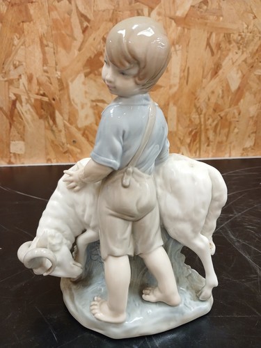 Enfant chevre de marque - de,