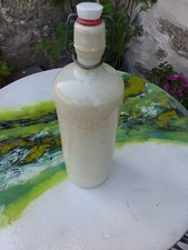 Ancienne BOUTEILLE en terre