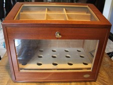 Très belle cave à cigare