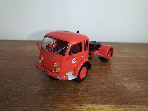 Camion semi remorque - 1/43,
