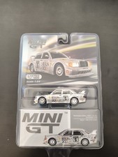 Mini GT 1:64 Neuf sous blister - N°196 - Mercedes Benz 190E Berlin 1992